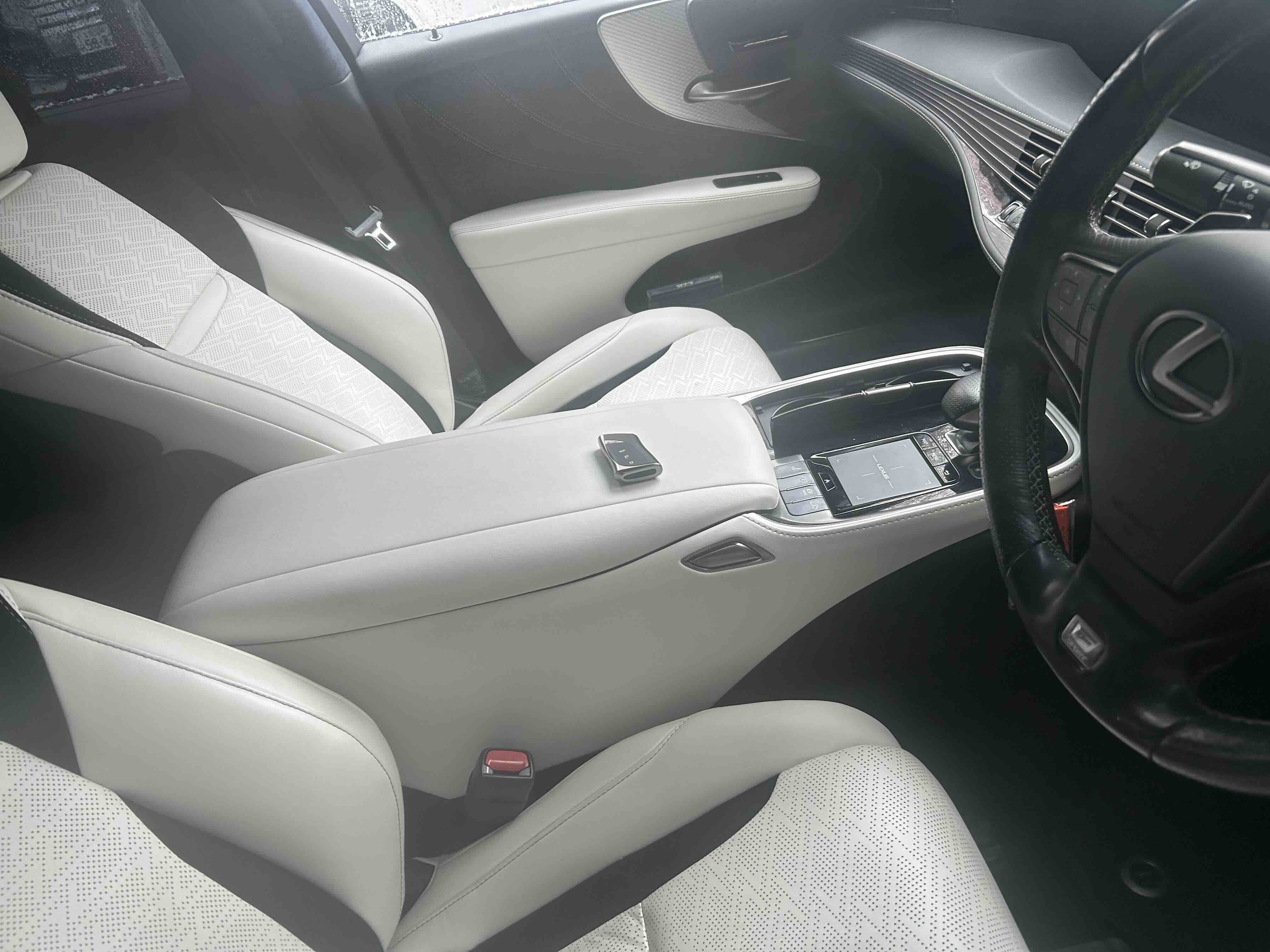 鍵閉じ込み対応